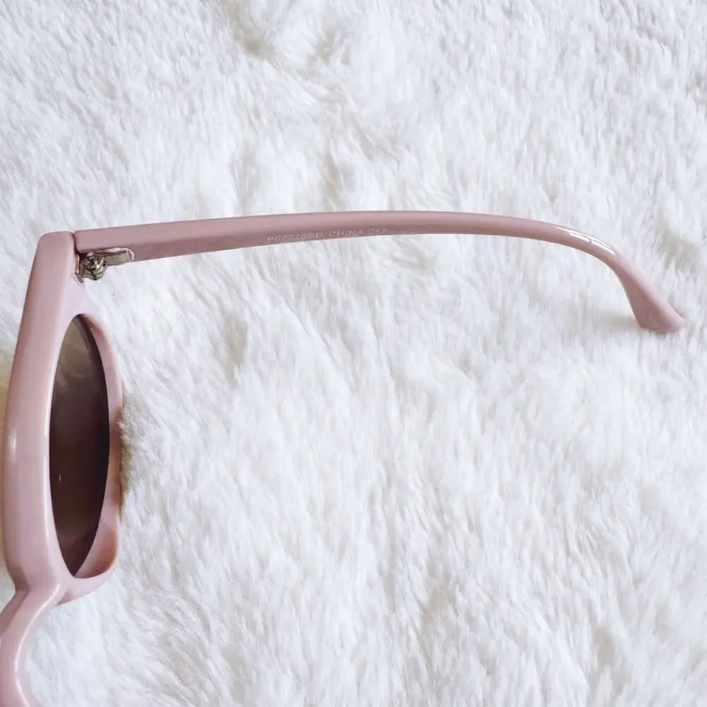 Pablo Pink Round Sunglasses
